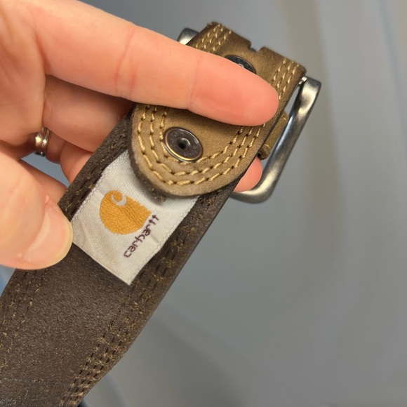 Carhartt belt brown with silver buckle. Size 34 - Picture 4 of 6